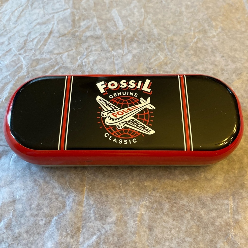 Fossil Vintage Sunglasses Tin Case. 1995